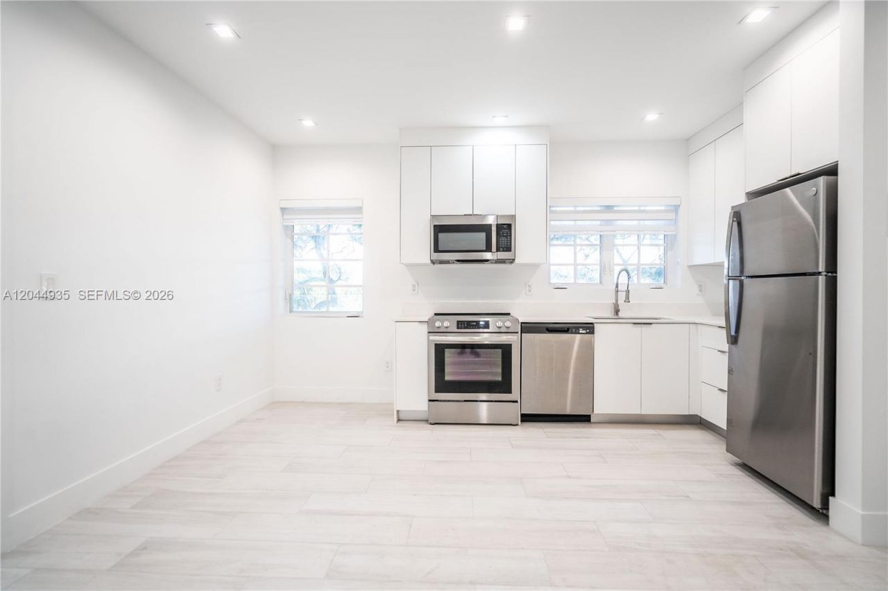 960 Jefferson Ave , Miami Beach, FL 33139 Photo