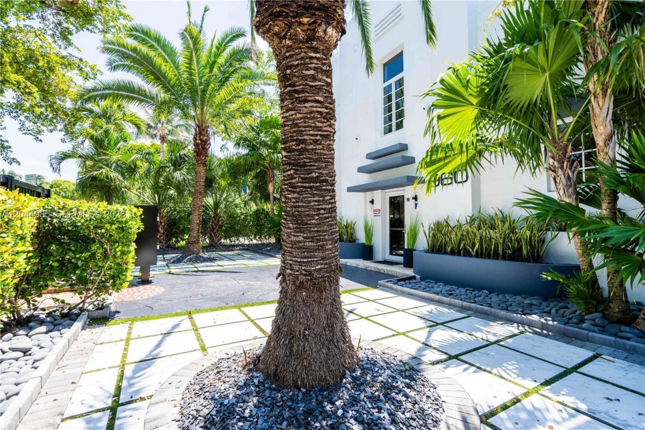 960 Jefferson Ave , Miami Beach, FL 33139 Photo