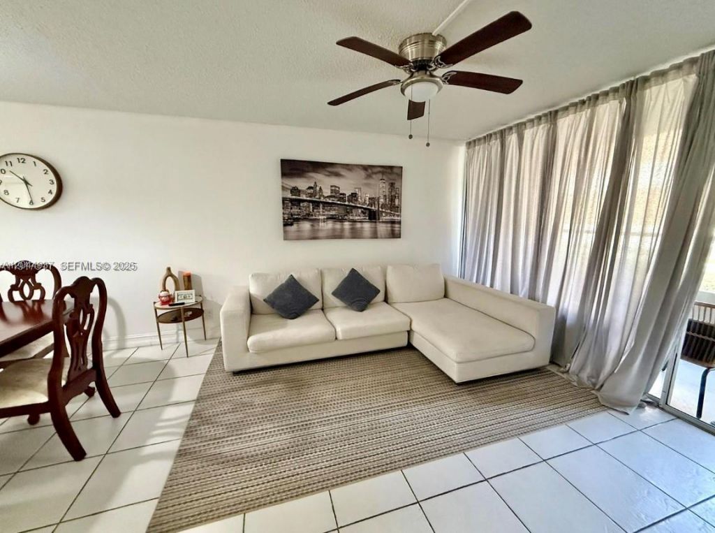 8246 NW 24th St, Unit 8246, Coral Springs, FL 33065 Photo