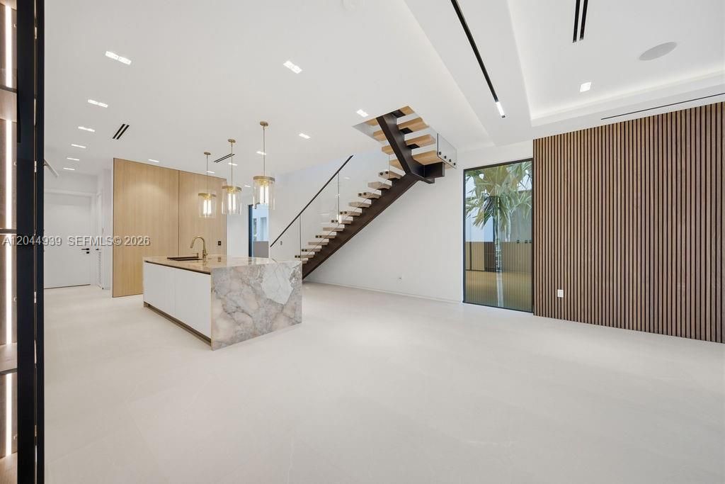 1332 NE 16th Ter , Fort Lauderdale, FL 33304 Photo