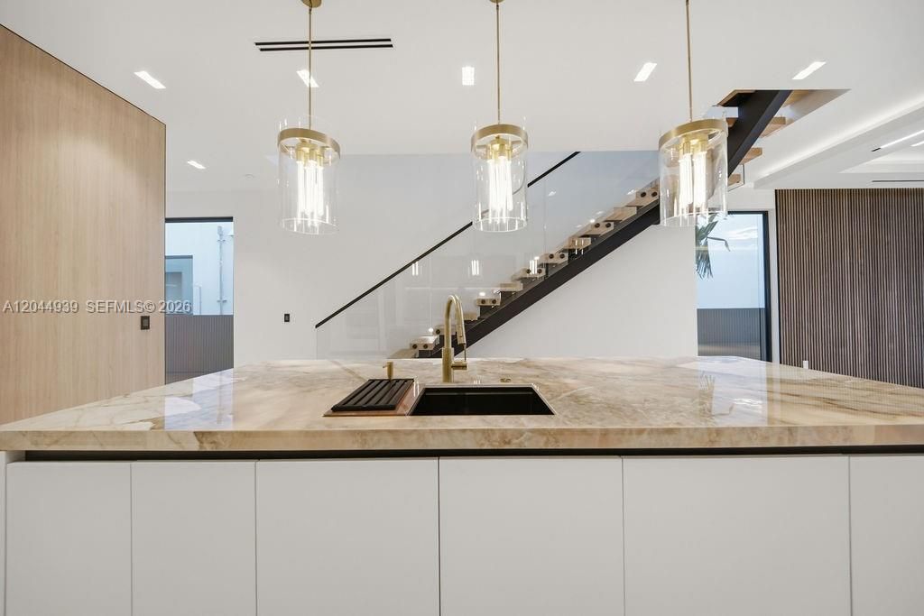 1332 NE 16th Ter , Fort Lauderdale, FL 33304 Photo