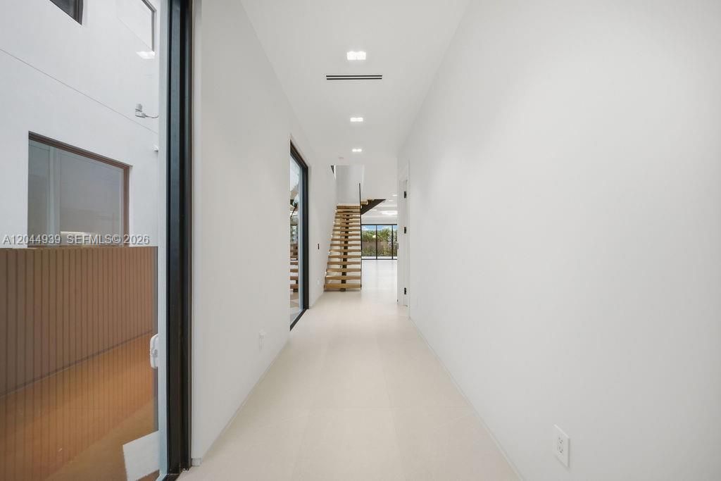 1332 NE 16th Ter , Fort Lauderdale, FL 33304 Photo