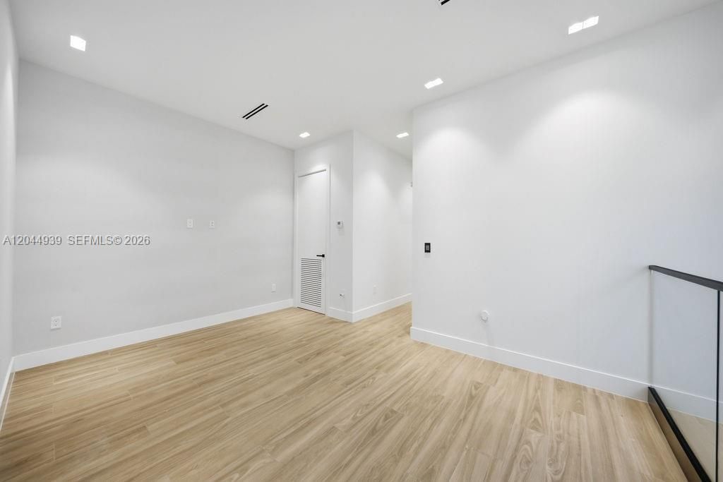 1332 NE 16th Ter , Fort Lauderdale, FL 33304 Photo