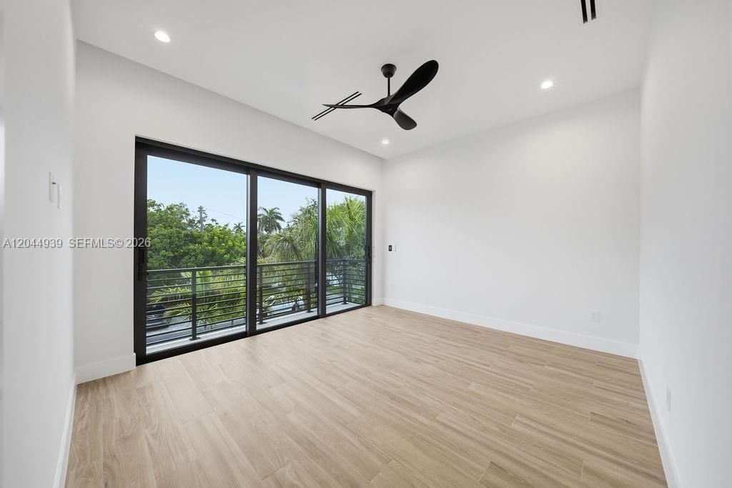 1332 NE 16th Ter , Fort Lauderdale, FL 33304 Photo