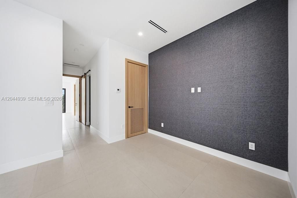 1332 NE 16th Ter , Fort Lauderdale, FL 33304 Photo