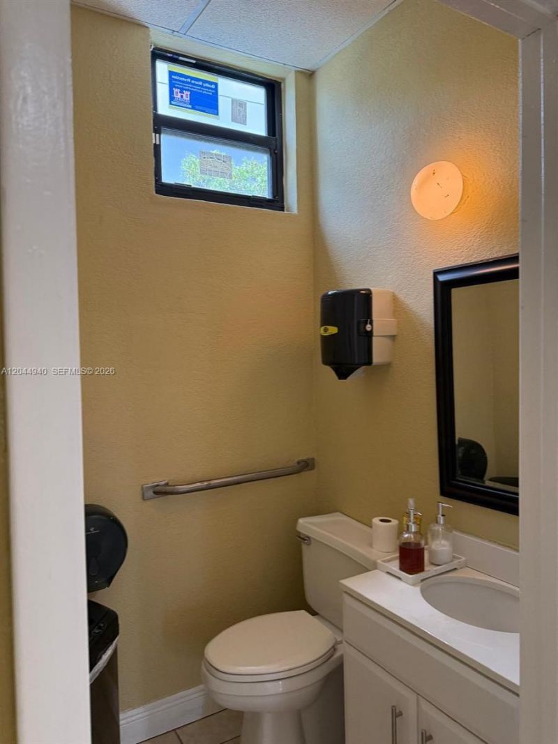 3700 W 12th Ave Suite 3762 , Hialeah, FL 33012 Photo