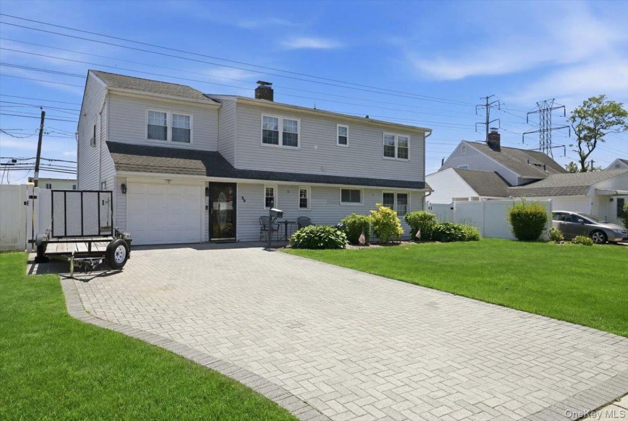 30 Universe Drive , Levittown, NY 11756 Main Photo