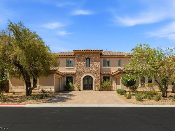 6644 Natalia Court, Las Vegas, NV 89130