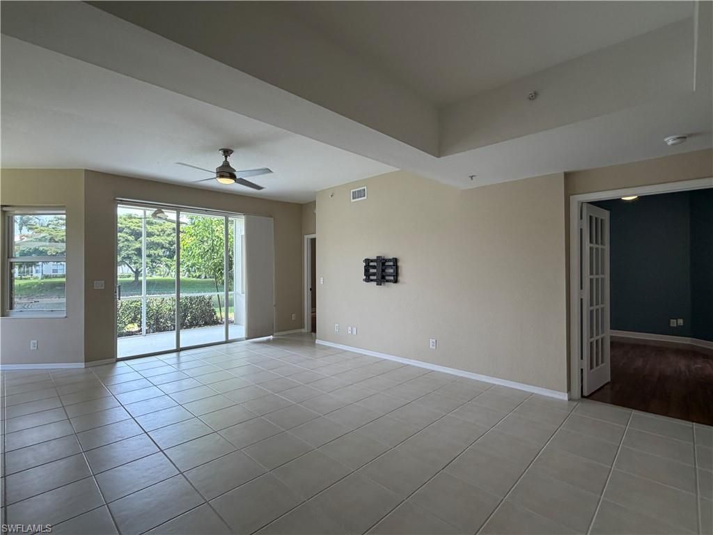 359 Dover Pl , Unit 101, Naples, FL 34104 Photo