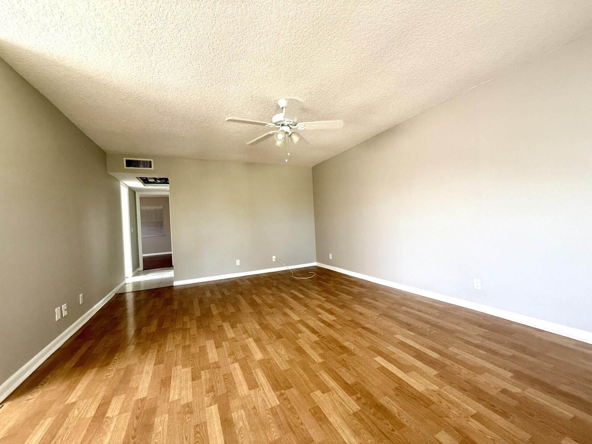 93 Sheffield D, Unit 93, West Palm Beach, FL 33417 Photo