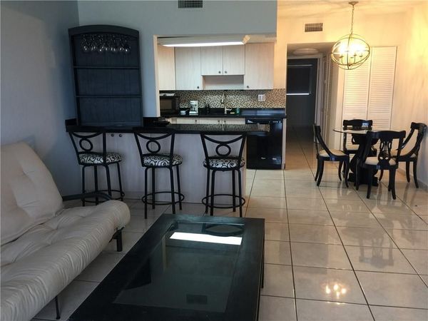300 E Oregon Street E, Unit 303, Hollywood, FL 33019