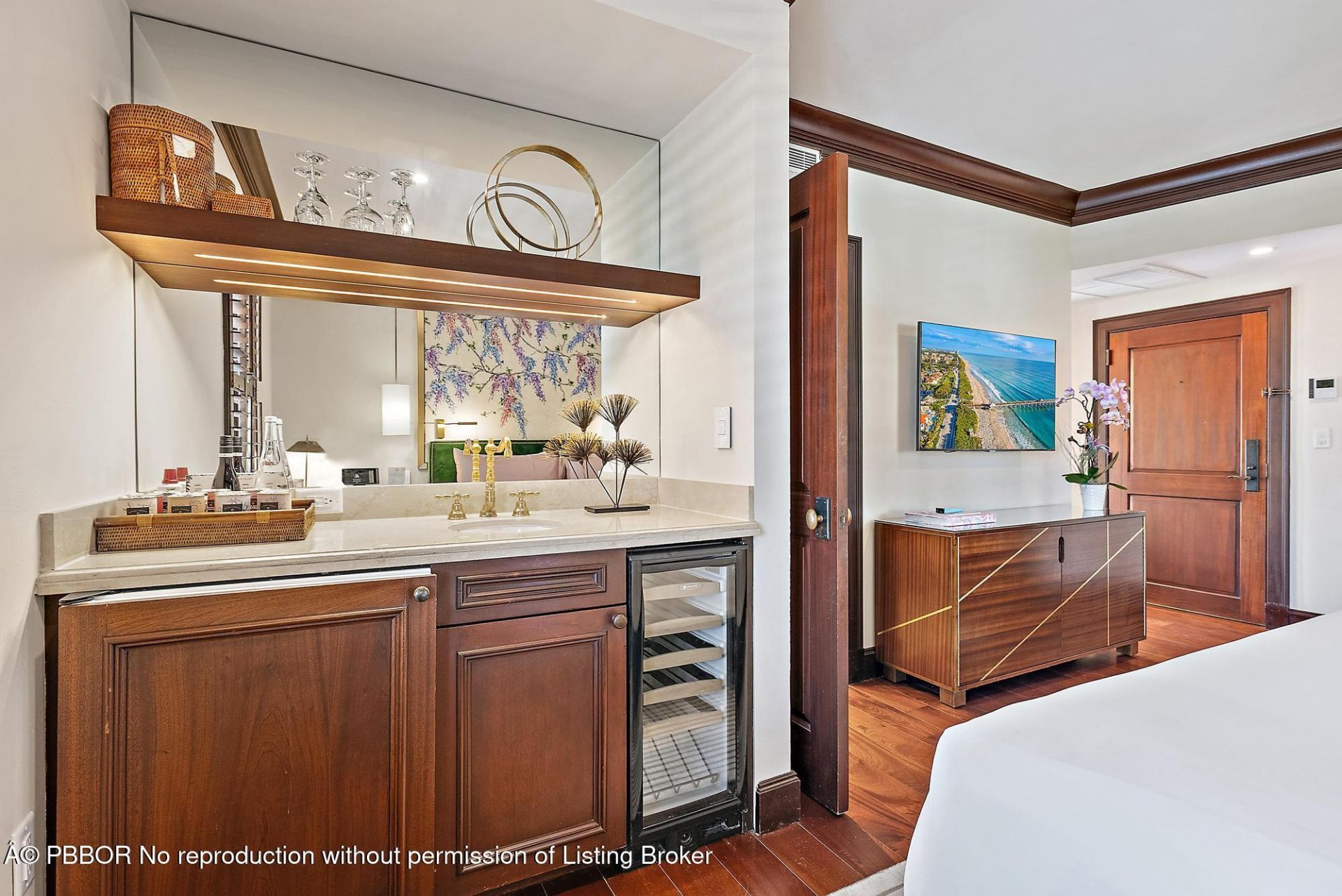 301 Australian Avenue, Unit 305, Palm Beach, FL 33480 Photo