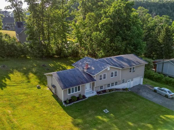 1 Forest Lane, Salisbury Mills, NY 12577