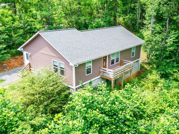 24 Old Rogers Lane, Sylva, NC 28779