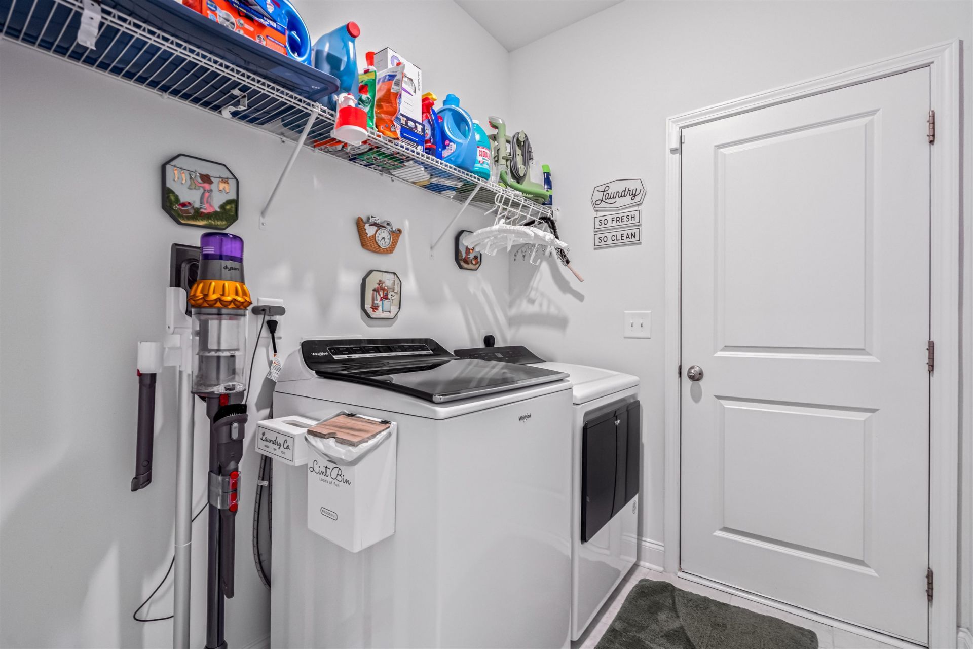2501 Goldfinch Dr. Photo 18