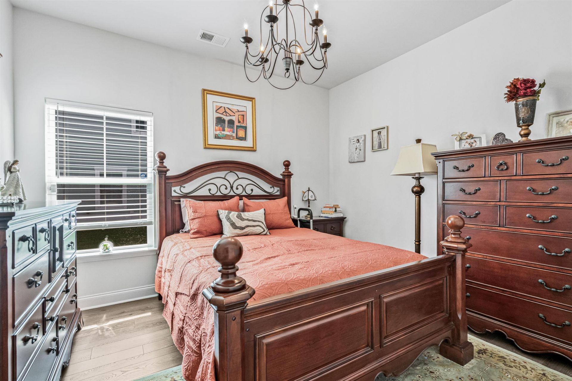 2501 Goldfinch Dr. Photo 21