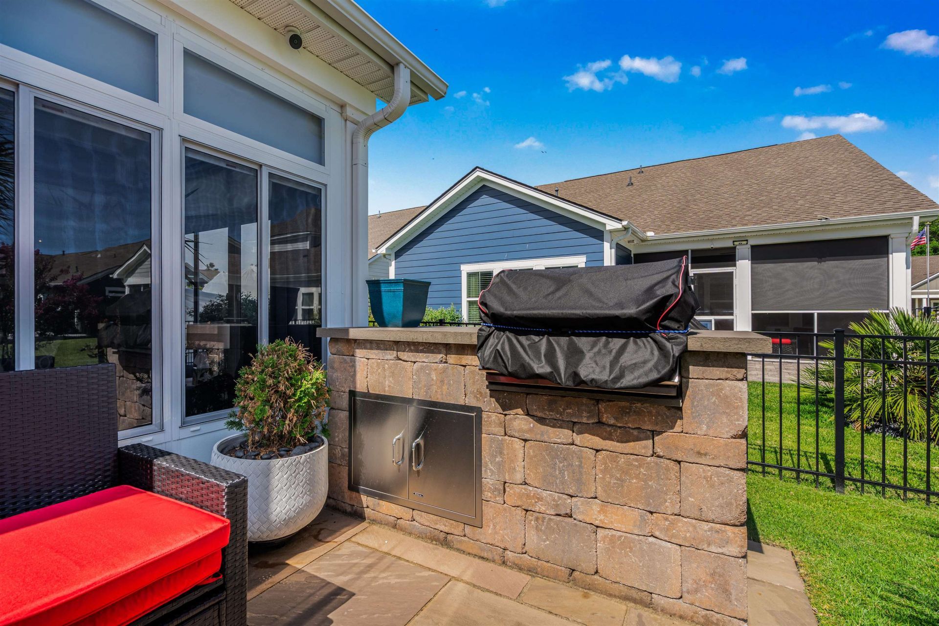 2501 Goldfinch Dr. Photo 32
