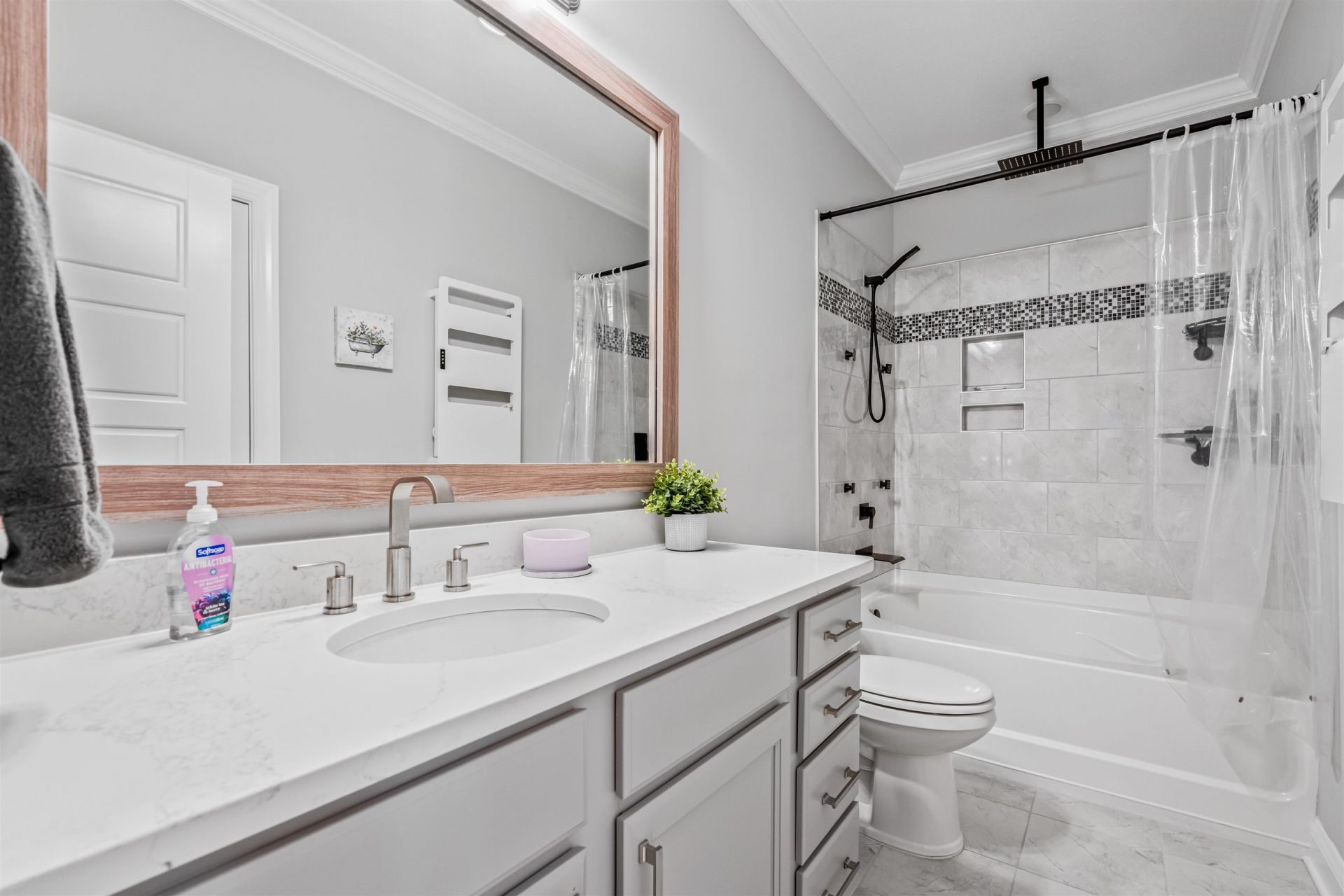 1209 Black Oak Ln.  Photo 25