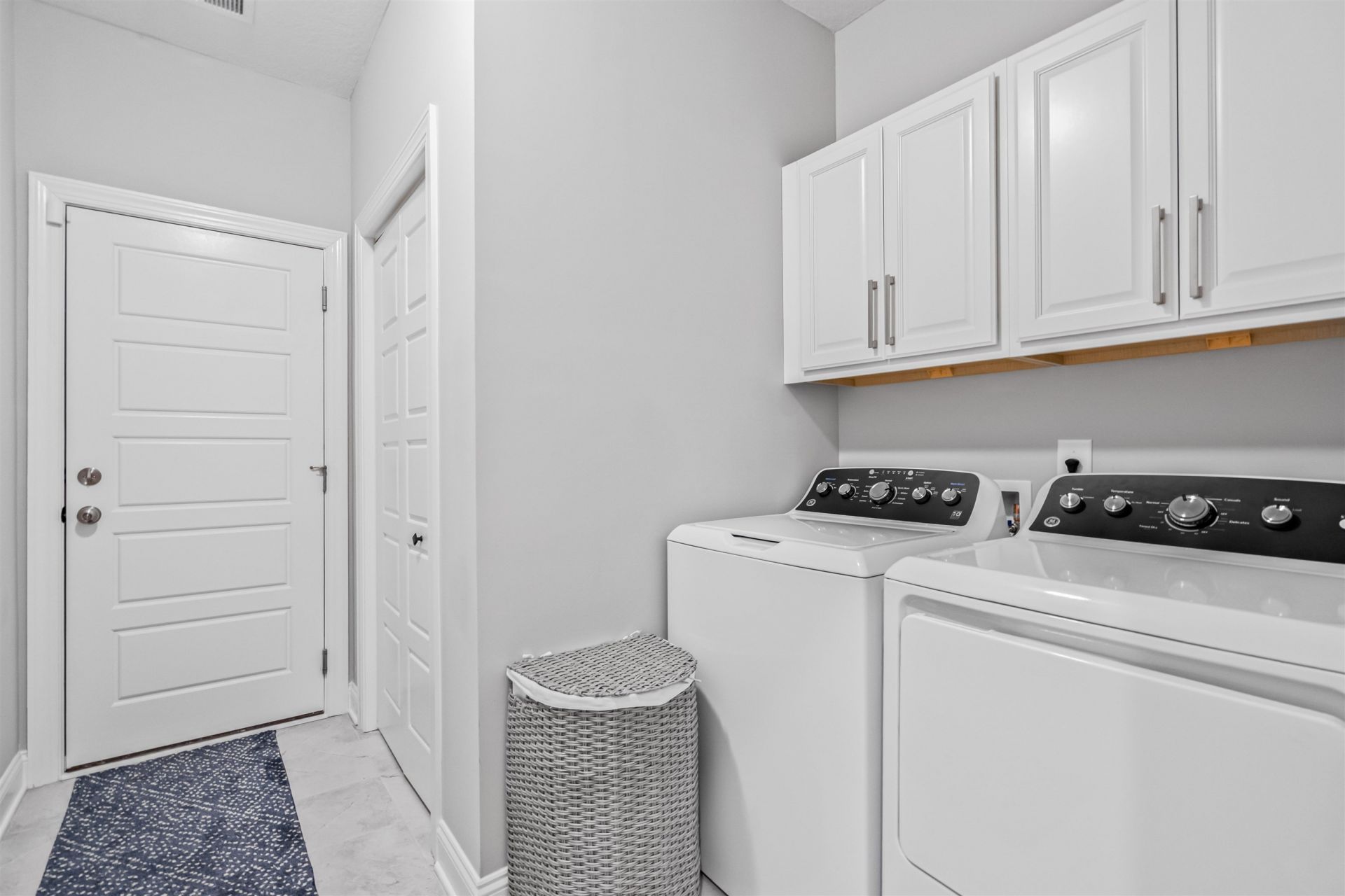 1209 Black Oak Ln.  Photo 26