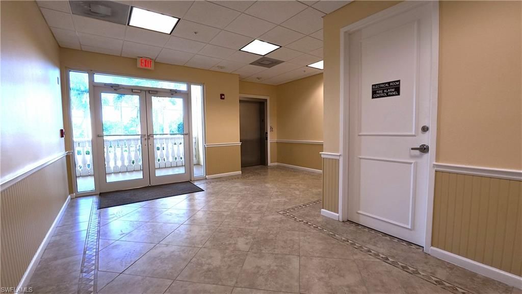 3960 Radio Rd , Unit 101, Naples, FL 34104 Photo