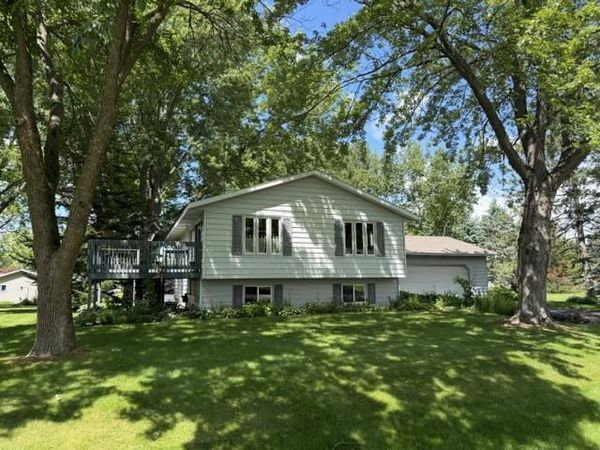 406 EVERGREEN AVENUE, Marshfield, WI 54449