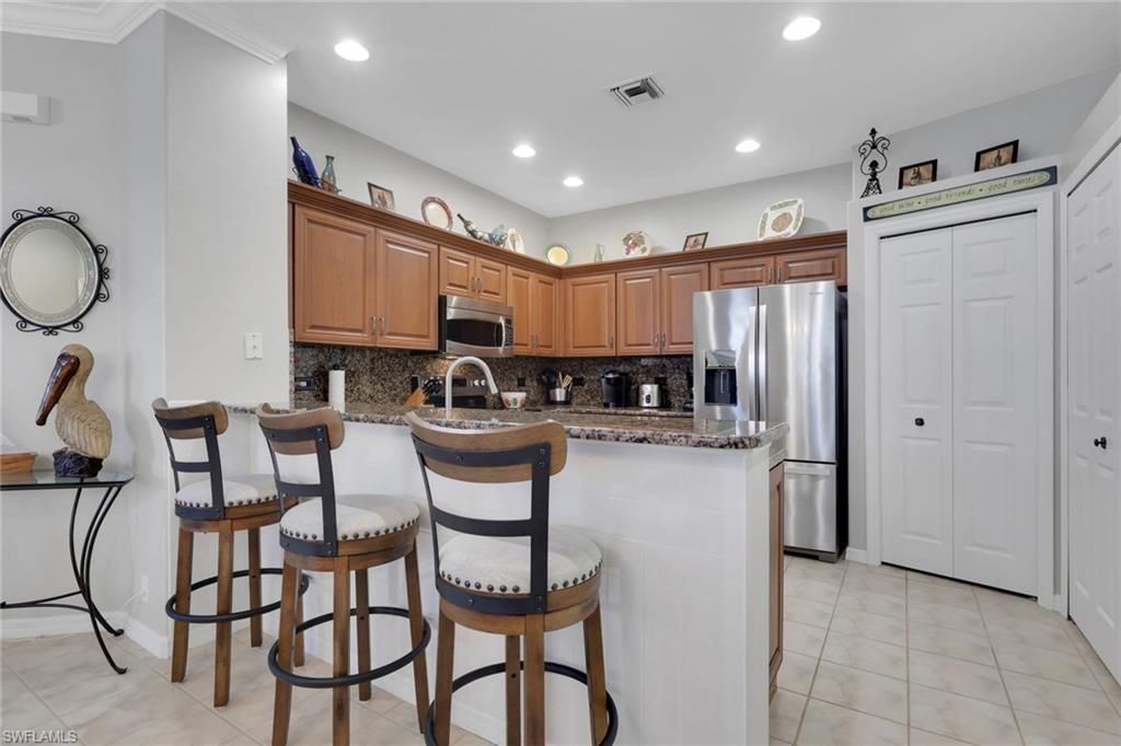 8784 Middlebrook Dr, Fort Myers, FL 33908 Photo