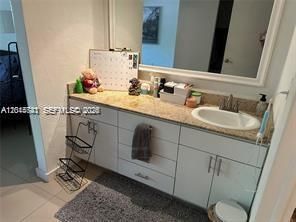 1205 Mariposa Ave , Unit 212, Coral Gables, FL 33146 Photo