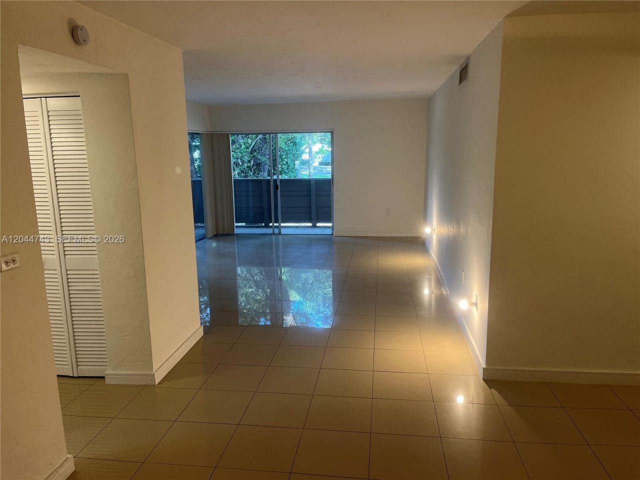 1205 Mariposa Ave, Unit 212, Coral Gables, FL 33146 Photo