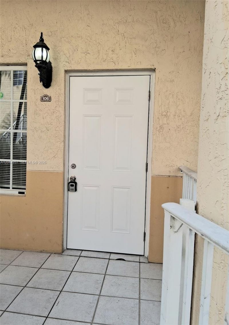 6972 NW 179th St , Unit 106-4, Hialeah, FL 33015 Photo