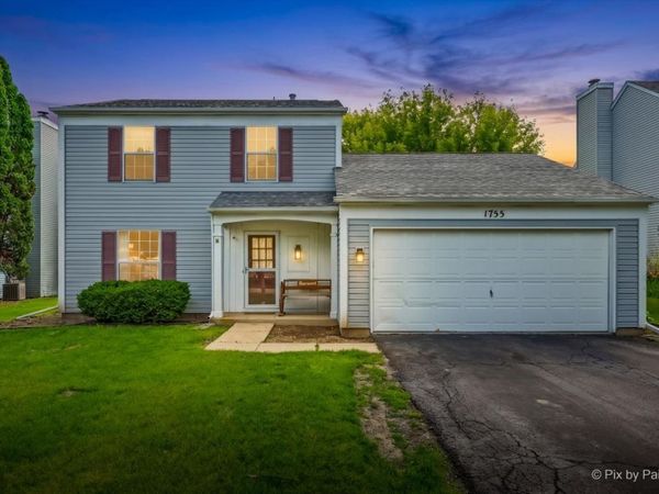 1755 Mission Hills Drive, Elgin, IL 60123