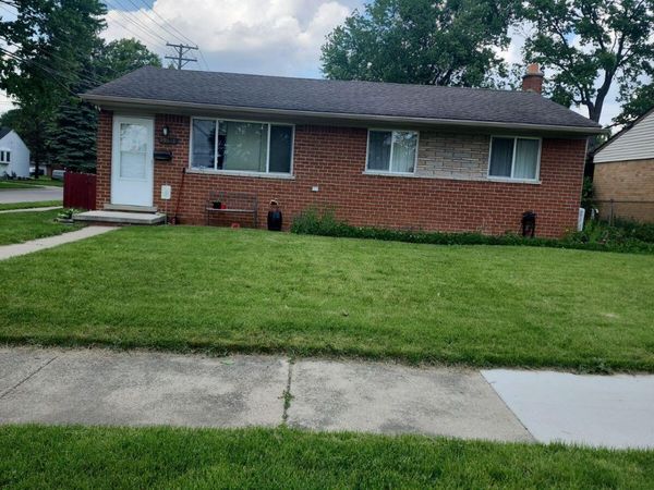 29868 Brown Court, Garden City, MI 48135