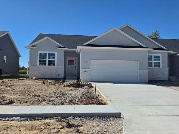 3063 Duckhorn Cove, Marion, IA 52302