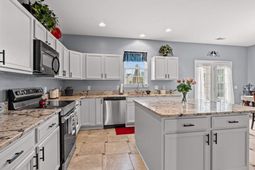 849 Tilly Lake Rd.  photo 4
