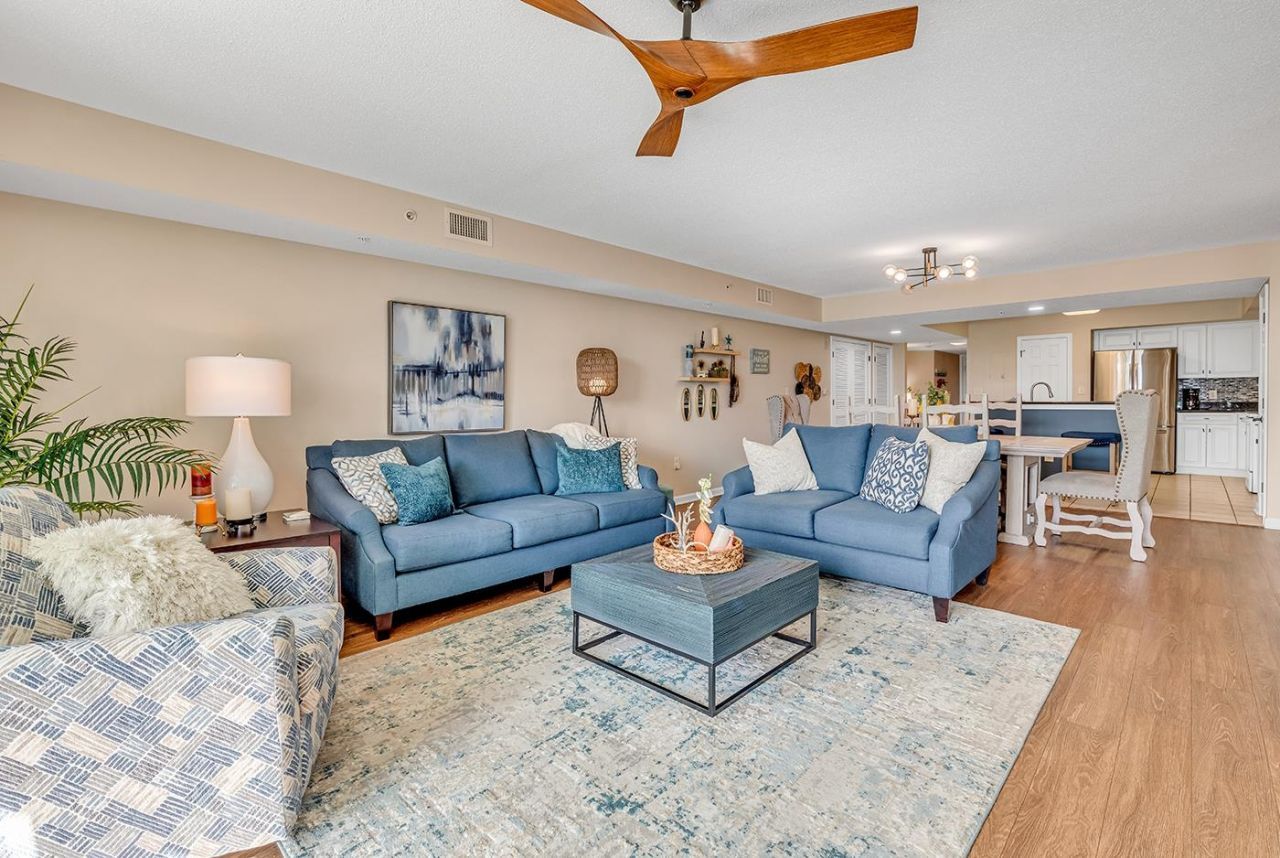 2151 Bridge View Ct. Photo 10