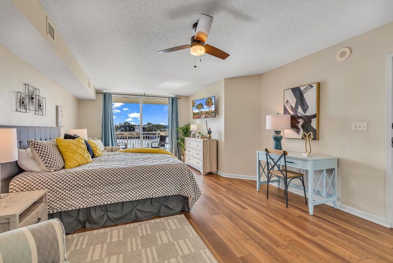 2151 Bridge View Ct. Photo 15
