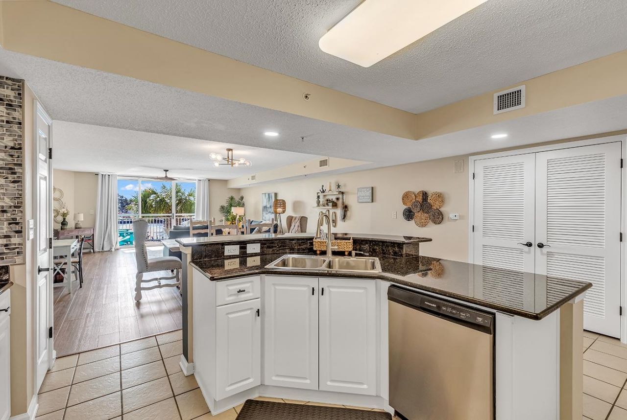 2151 Bridge View Ct. Photo 32
