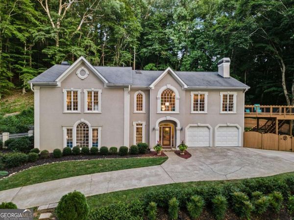 1260 Oakhaven Drive, Roswell, GA 30075