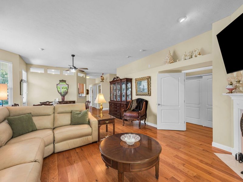 994 Oakmont Court, Union, KY 41091 Photo 7