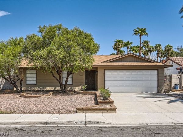 2422 La Luna Drive, Henderson, NV 89014