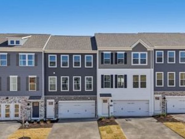 301 Alliance Drive, Harmony, PA 16037