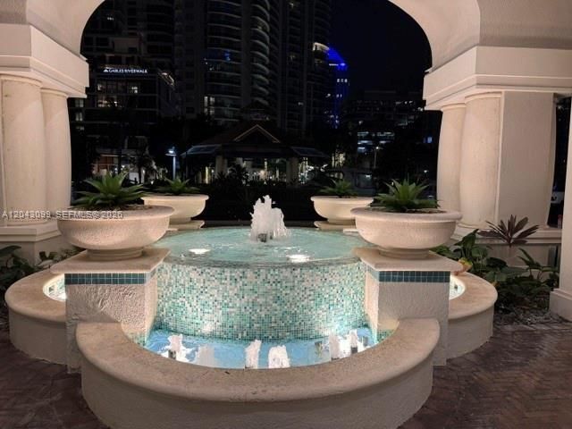 511 SE 5th Ave , Unit 1705, Fort Lauderdale, FL 33301 Photo