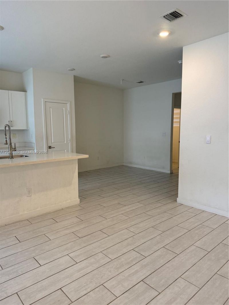 782 SE 18th St , Homestead, FL 33034 Photo