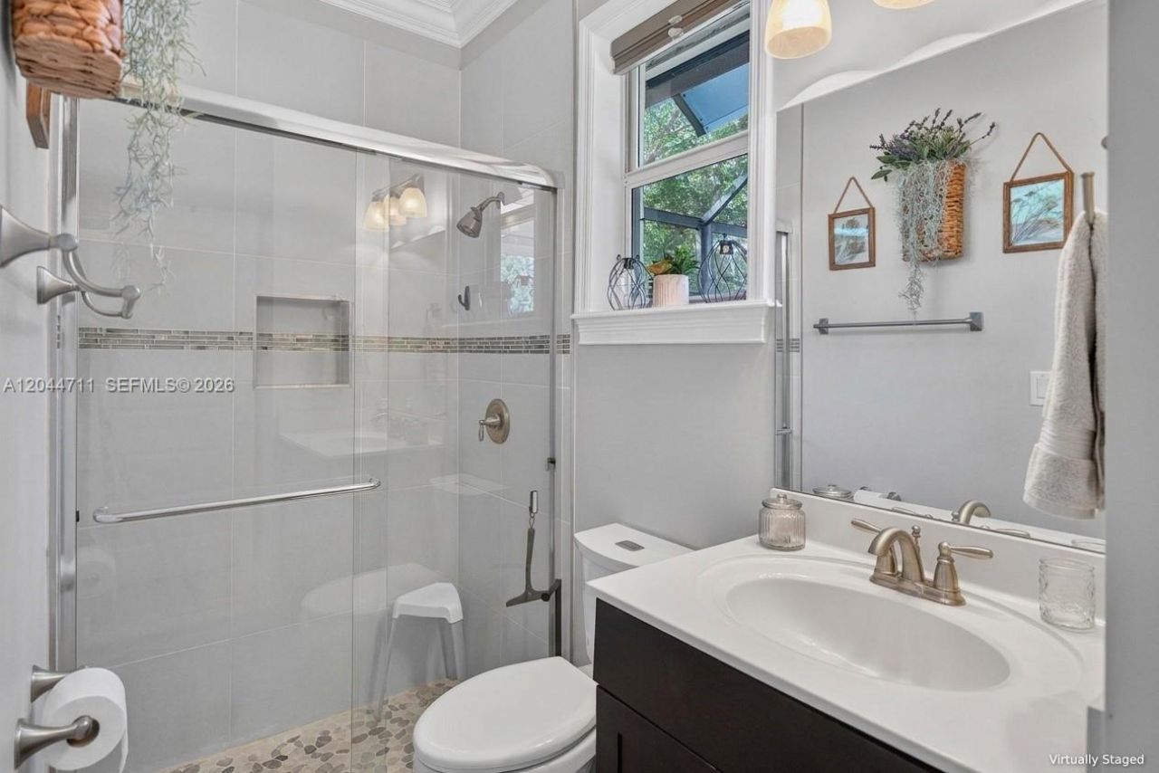 2135 NW 14th Ter, Homestead, FL 33030 Photo
