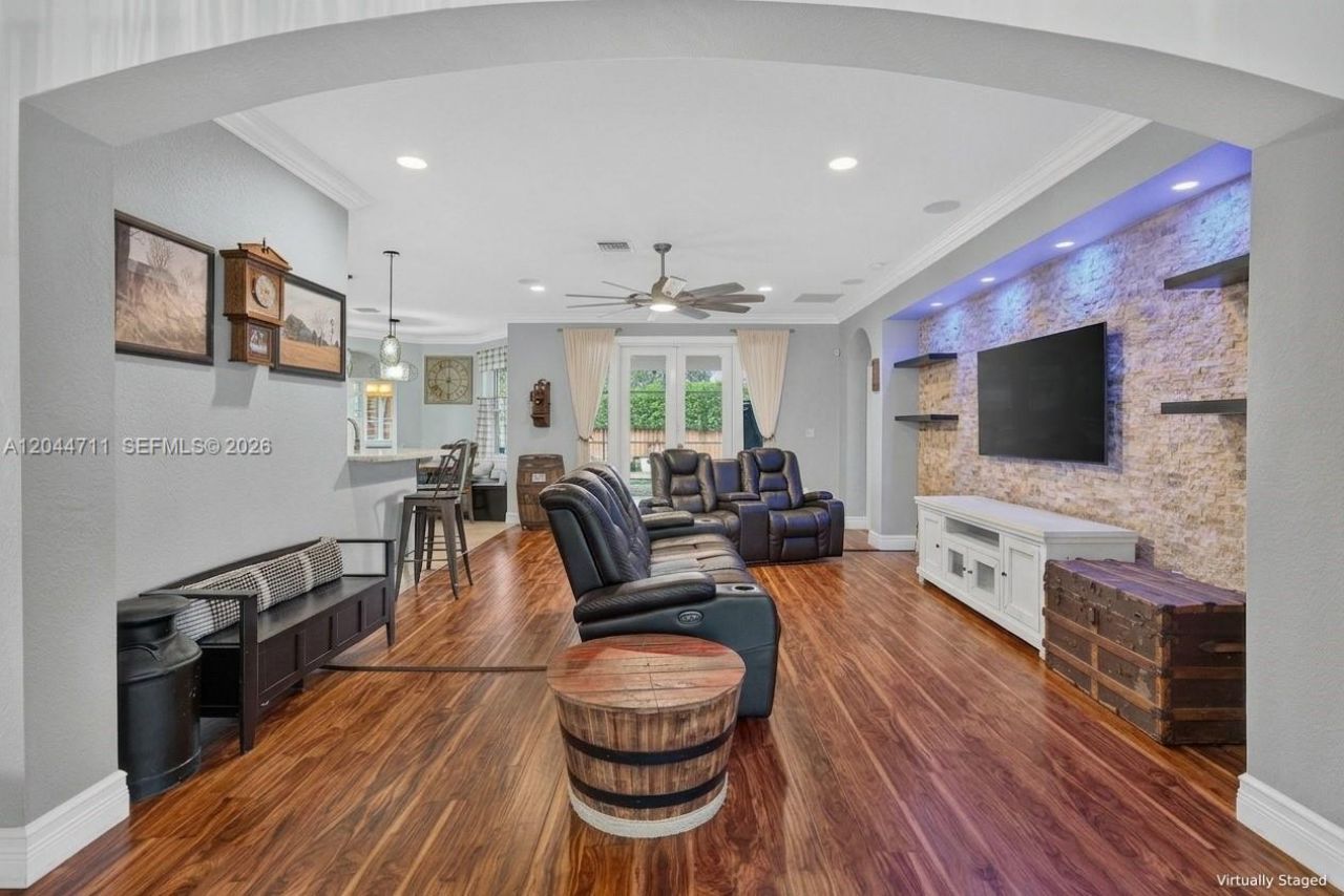 2135 NW 14th Ter, Homestead, FL 33030 Photo