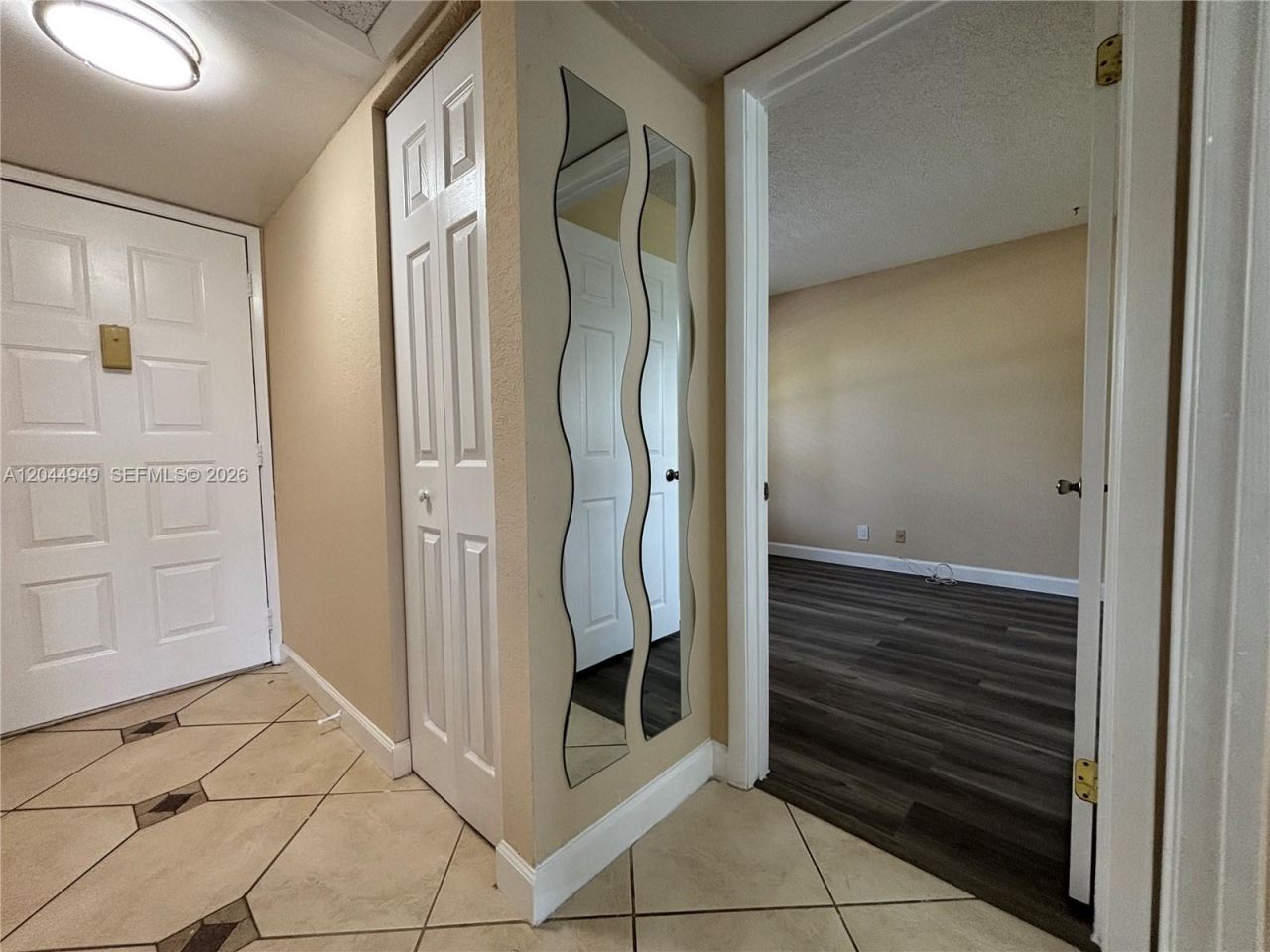21909 Lake Forest Cir , Unit 205, Boca Raton, FL 33433 Photo