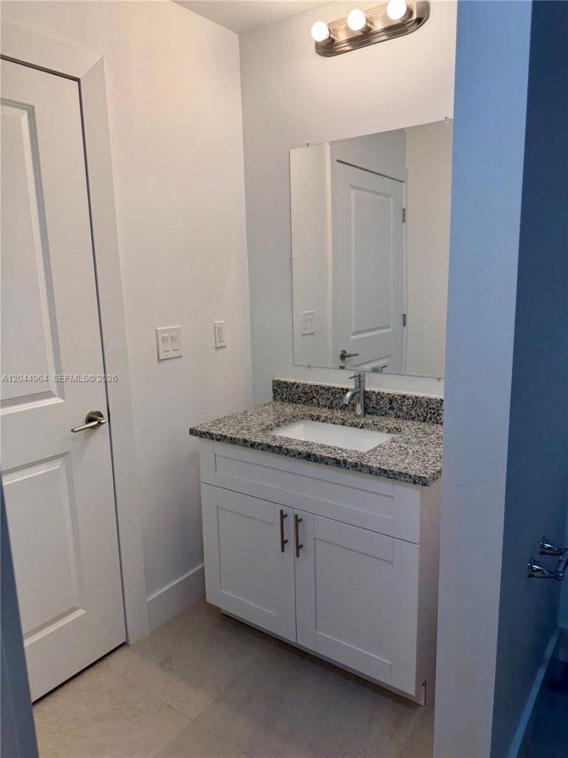 2641 NW 24th Ct, Unit 102, Miami, FL 33142 Photo