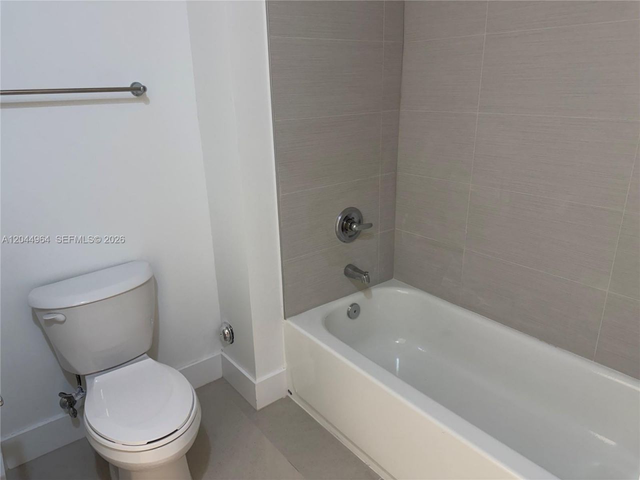 2641 NW 24th Ct, Unit 102, Miami, FL 33142 Photo