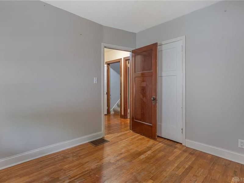 1052 Colwick Drive, Dayton, OH 45420 Photo 14