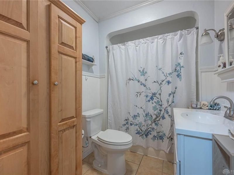 1052 Colwick Drive, Dayton, OH 45420 Photo 16