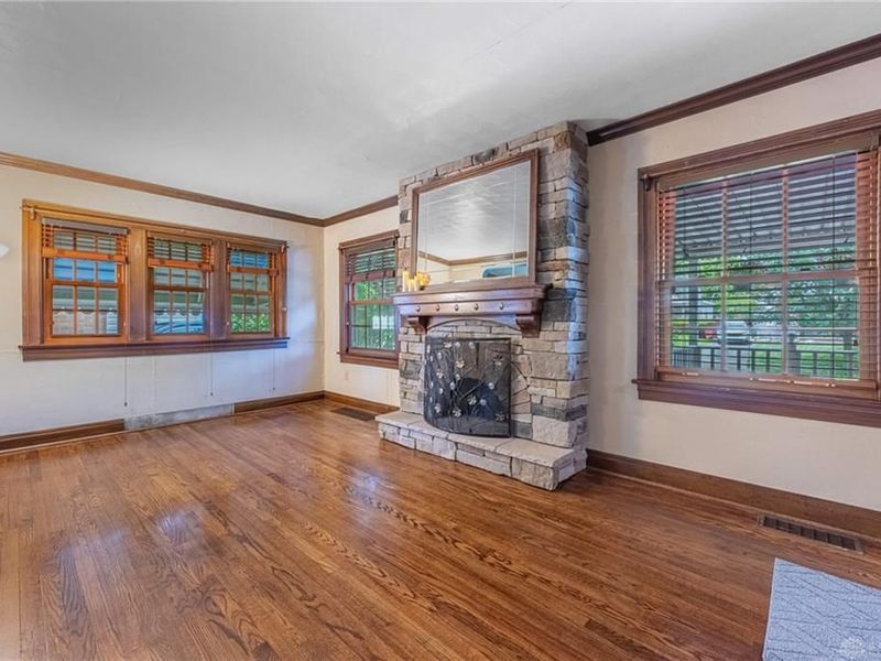 1052 Colwick Drive, Dayton, OH 45420 Photo 2